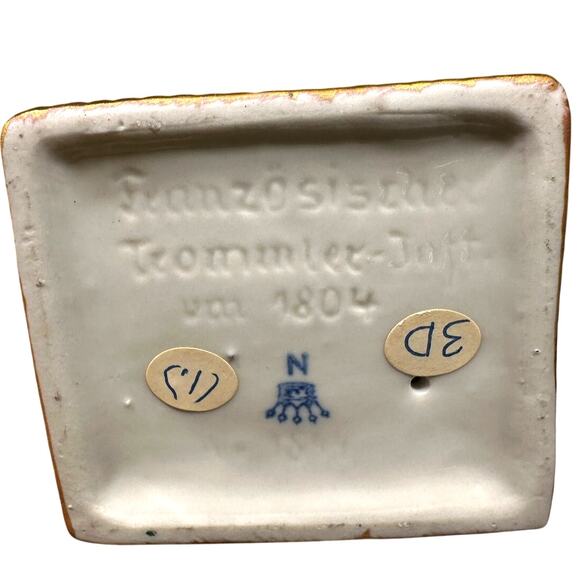 Naples Capodimonte 1804 Porcelain 9" Hand Painted French War Drummer Figurine - Picture 8 of 8